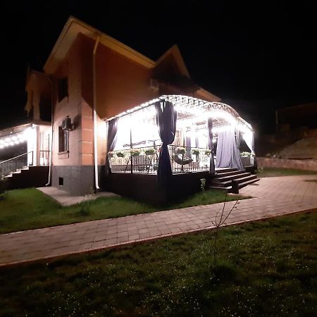 Cryptohotel.Club Алма Ата Екстериор снимка