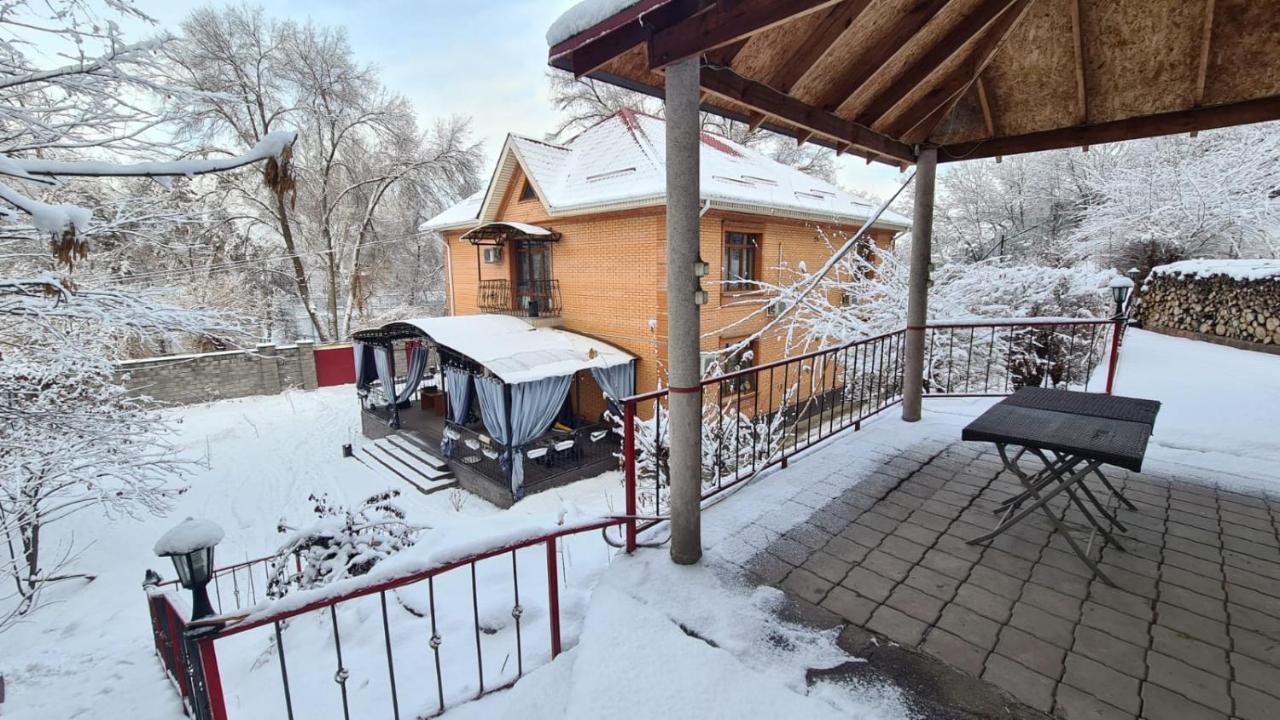 Cryptohotel.Club Алма Ата Екстериор снимка