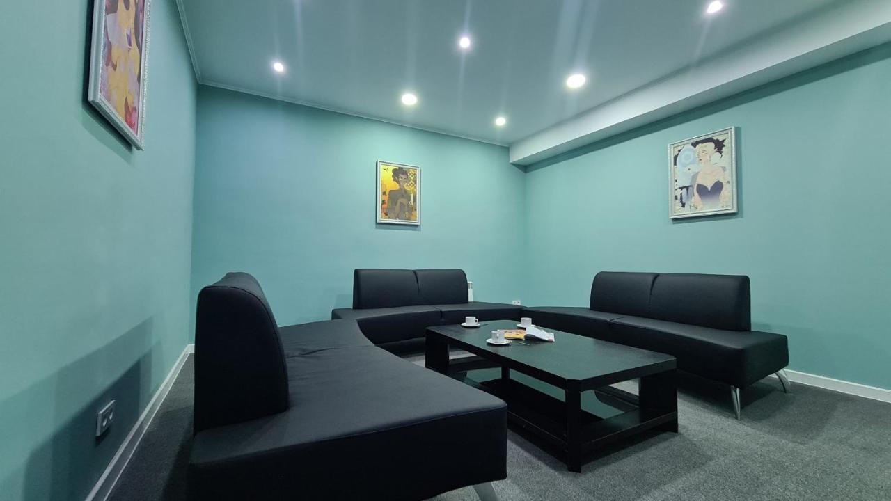 Cryptohotel.Club Алма Ата Екстериор снимка