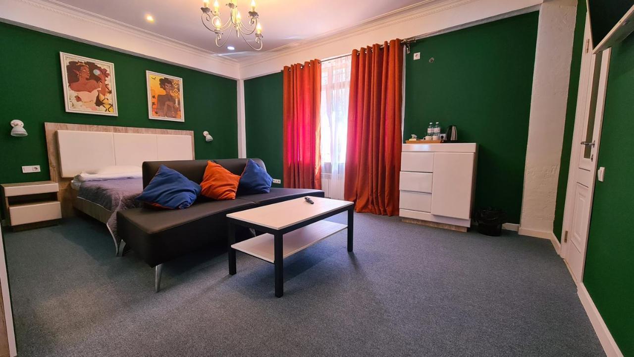 Cryptohotel.Club Алма Ата Екстериор снимка