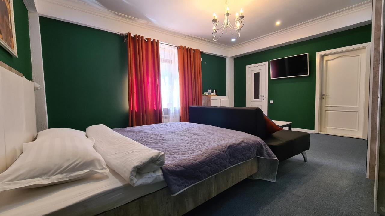 Cryptohotel.Club Алма Ата Екстериор снимка