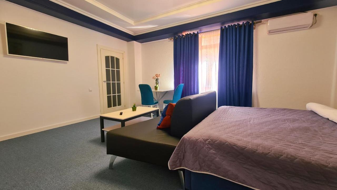 Cryptohotel.Club Алма Ата Екстериор снимка